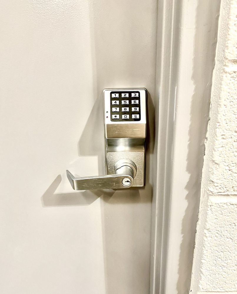 AFFORDABLE LOCKSMITH Updated July 2024 10 Photos WinstonSalem