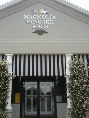 The Magnolia Pancake Haus by null