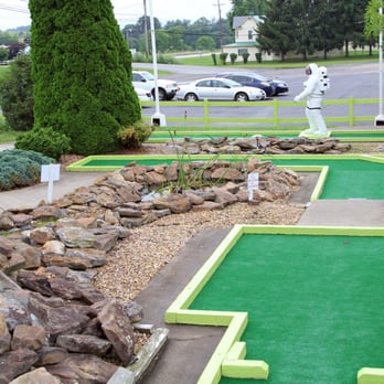 Waynesboro Golf & Games - Mini Golf Course - Front 9 - Mini Golf Near Me - Waynesboro, Virginia Waynesboro Golf & Games - Mini Golf Course - Front 9 - Mini Golf Near Me - Waynesboro, Virginia