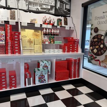See's Candies - Candy Stores Near Me - Saratoga, California