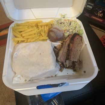 SmokeRidge BBQ - Brisket Sandwich, Mac and Cheese, Coleslaw - Food Trucks Near Me - Veradale, Washington SmokeRidge BBQ - Brisket Sandwich, Mac and Cheese, Coleslaw - Food Trucks Near Me - Veradale, Washington
