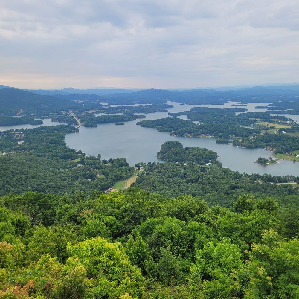 Bell Mountain - Chatuge Lake - Parks Near Me - Hiawassee, Georgia