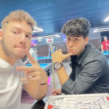 Bird Bowl - Bros - Bowling Near Me - Miami, Florida Bird Bowl - Bros - Bowling Near Me - Miami, Florida