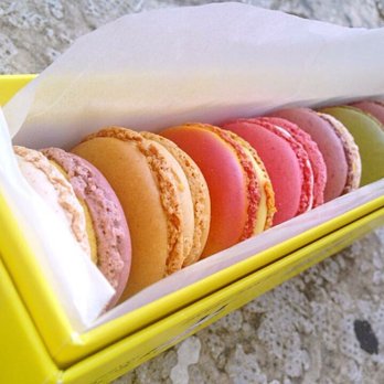Pierre Hermé - Chocolatiers & Shops Near Me - Paris, 75 Pierre Hermé - Chocolatiers & Shops Near Me - Paris, 75