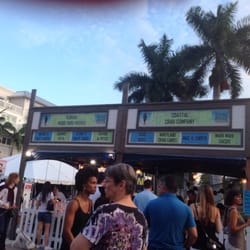 Delray Beach Wine and Seafood Festival - Good amount of booths and no long lines