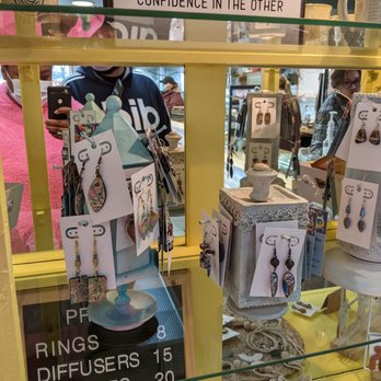 Rosebud Coffee House - Earrings - Coffee & Tea Near Me - Muncie, Indiana