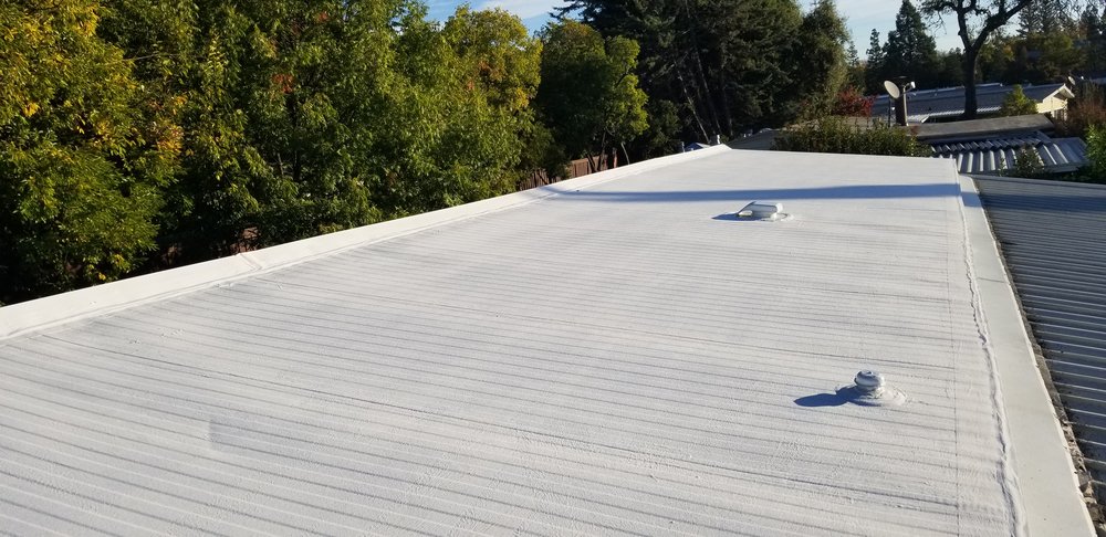 Slide of Maximus Roofing