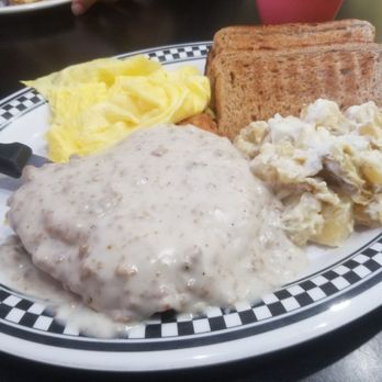 Grump's Cafe - Crofton - Country fried chicken - Breakfast & Brunch Near Me - Gambrills, Maryland
