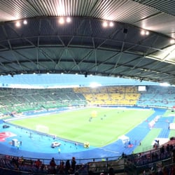 Ernst Happel Stadion - Stadion vor dem Spiel Österreich-Moldawien!