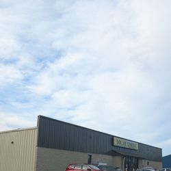 Dollar General - Front
