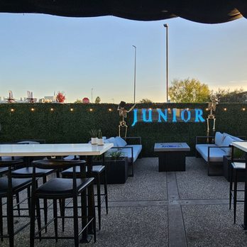 Junior Restaurant - Lounges Near Me - Roseville, California Junior Restaurant - Lounges Near Me - Roseville, California
