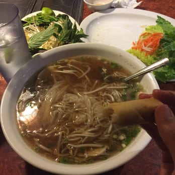 Pho Ever - Gardena - Super bowl chicken and eggrolls mmm mmm mmmmmm - Vietnamese Near Me - Gardena, California