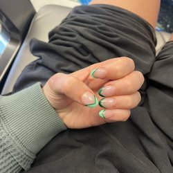 Daisy Nails & Spa - Tips from last week still looking good!