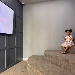 Pediatric Dentistry of Johns Creek - Watching a movie while we wait !
