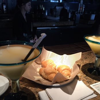 Cheddar's Scratch Kitchen - House Margarita's - American Near Me - Humble, Texas