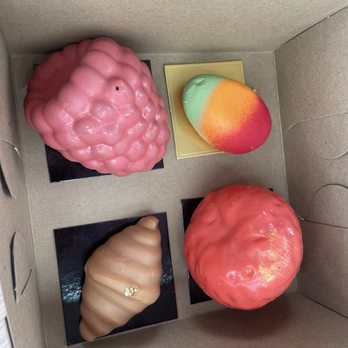 Aurora - Shimmering Delicacies - Chocolate Raspberry Tart , Mango Madness , Croissant 2.0 - Patisserie/Cake Shop Near Me - Los Angeles, California