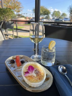 Twelve Kitchen + Cocktails by null