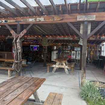 Follow Yer Nose BBQ - Barbeque Near Me - Emigrant, Montana