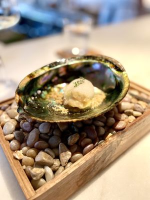 The Chef's Counter at FOUR by null