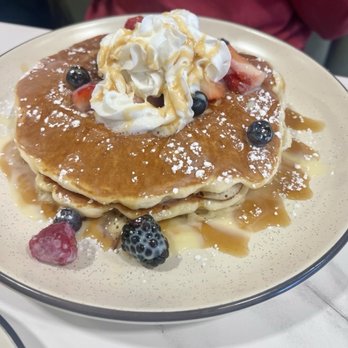 Sunny Day Cafe - Berry Pancakes - Breakfast & Brunch Near Me - Noblesville, Indiana Sunny Day Cafe - Berry Pancakes - Breakfast & Brunch Near Me - Noblesville, Indiana