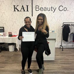 KAI Beauty - Become a certified eyelash artist. Eyelash Extensions training at KAI Beauty Co. Located in Fort Lauderdale, FL.