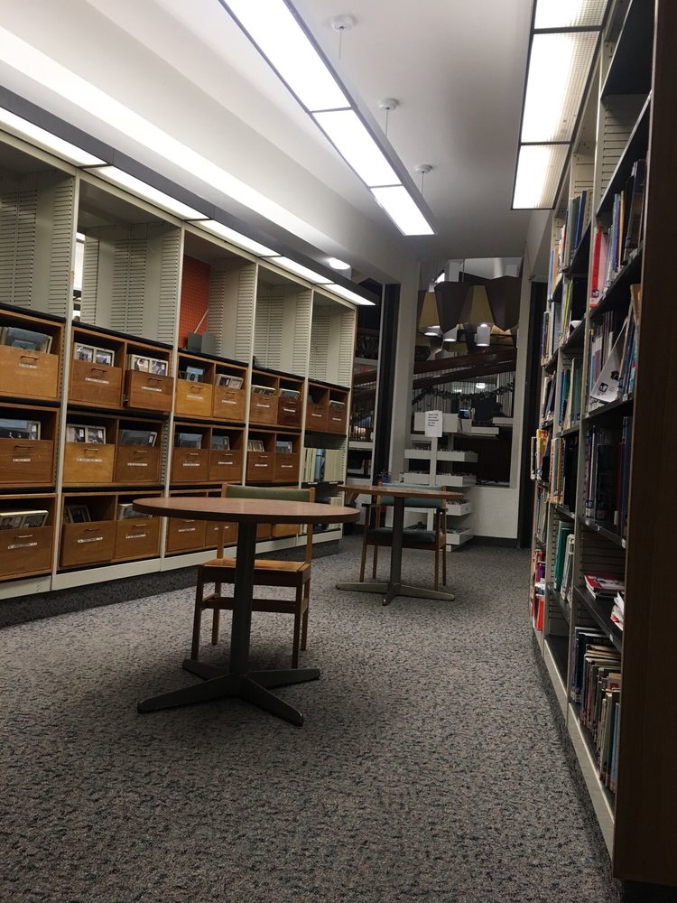 ENGLEWOOD PUBLIC LIBRARY Updated October 2025 33 Photos & 13