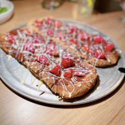 San Paolo Pizzeria - Chocolate and Strawberry Pizza! Love it!
