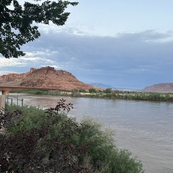 Fairfield Inn & Suites Moab - Another view of the river next to the hotel - Hotels Near Me - Moab, Utah