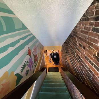 Castaways Vintage Cafe - Coffee & Tea Near Me - Gloucester, Massachusetts
