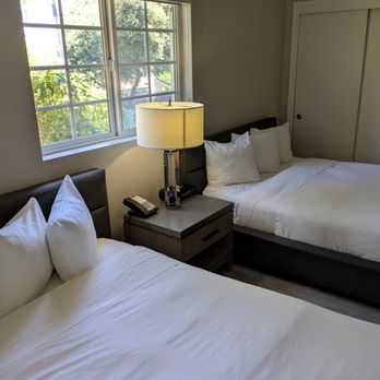 The Grand Hotel - Bedroom w 2 Queens - Hotels Near Me - Sunnyvale, California The Grand Hotel - Bedroom w 2 Queens - Hotels Near Me - Sunnyvale, California