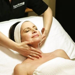 Hand & Stone Massage and Facial Spa - Pickering