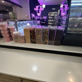 The Spun Cow - Toppings - Ice Cream & Frozen Yogurt Near Me - Birmingham, Alabama The Spun Cow - Toppings - Ice Cream & Frozen Yogurt Near Me - Birmingham, Alabama