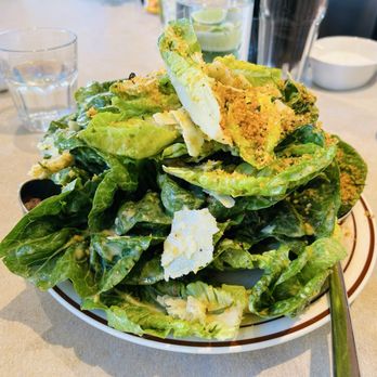 Folks Pizzeria - This Caesar salad was worth its price point! Light bright dressing with lemony breadcrumbs! - Pizza Near Me - Culver City, California Folks Pizzeria - This Caesar salad was worth its price point! Light bright dressing with lemony breadcrumbs! - Pizza Near Me - Culver City, California
