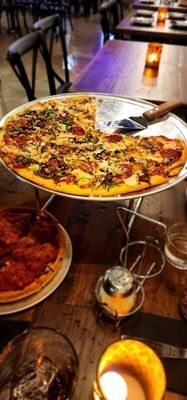 live@heirloom pizza co. SALINAS by null
