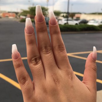Luxor Nails N Spa - Ombré Nails - Nail Salons Near Me - Paducah, Kentucky