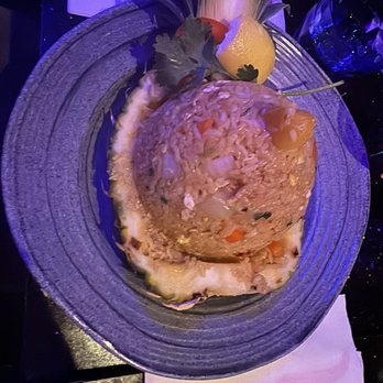 ViV - Pineapple Fried Rice with Shrimp - Thai Near Me - New York, New York ViV - Pineapple Fried Rice with Shrimp - Thai Near Me - New York, New York