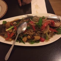 Thai 29 Cafe - Whole snapper with veggies