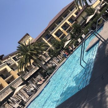 Grand Reserve - Poolside - Hotels Near Me - Napa, California Grand Reserve - Poolside - Hotels Near Me - Napa, California