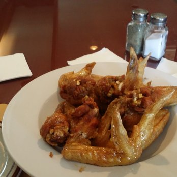 Penn Murry Bar & Kitchen - Roasted garlic fresh whole wings - Bars Near Me - Export, Pennsylvania