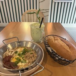 Sapha Kafae - Kai gata and cloud matcha