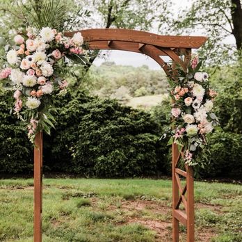 Vivian’s Flower Shop - Florists Near Me - Luray, Virginia Vivian’s Flower Shop - Florists Near Me - Luray, Virginia