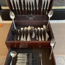 Crown Precious Metals - Rose Point Wallace sterling silverware