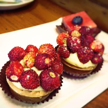 Ballerini - Chocolatiers & Shops Near Me - Florence, FI