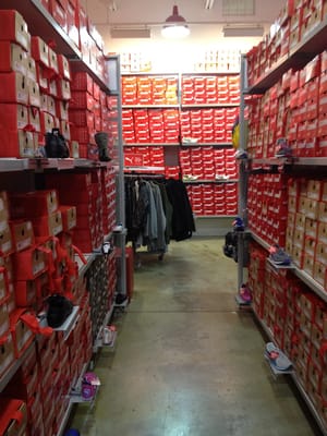 puma outlet store