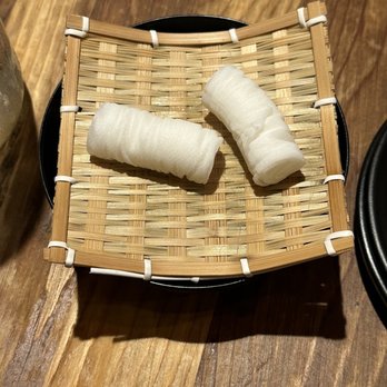DOMU - Hand towels - Ramen Near Me - Orlando, Florida DOMU - Hand towels - Ramen Near Me - Orlando, Florida