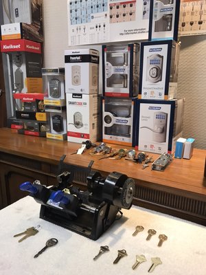 EZ LOCKSMITH DETROIT - Updated July 2026 - 16 Photos & 14 Reviews ...