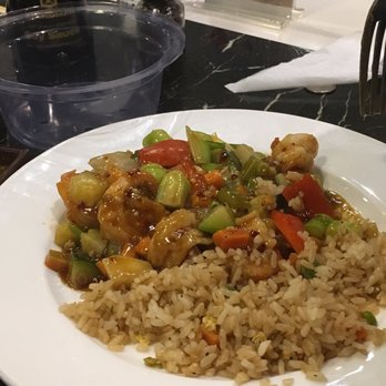 Sushi Train - Portion of food they provide isn't much - Sushi Bars Near Me - Nashville, Tennessee