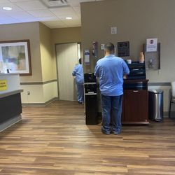 Northside Alpharetta Medical Campus - Free coffee, hot tea and cocoa in the waiting area!