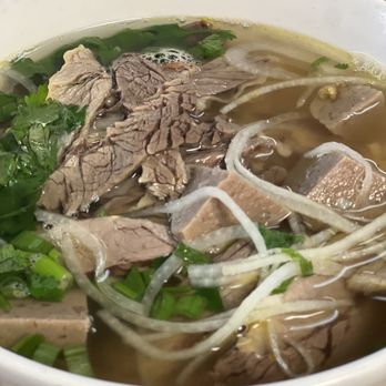 Pho Dai Loi - Meatballs and brisket pho - Vietnamese Near Me - Forest Park, Georgia