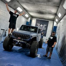 Bullet - Patriot Liner SEMA truck